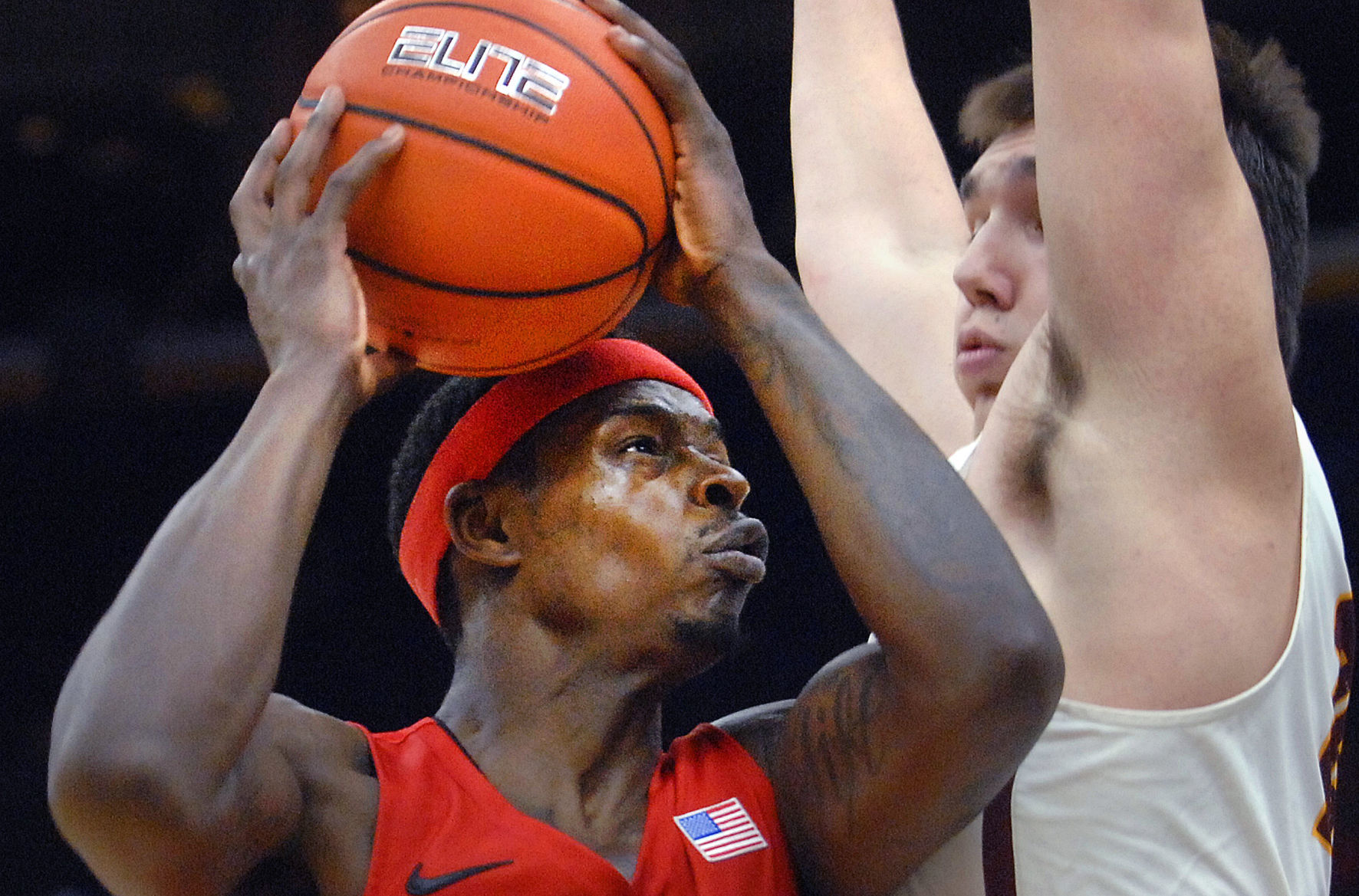 030518-blm-spt-14isuhoops